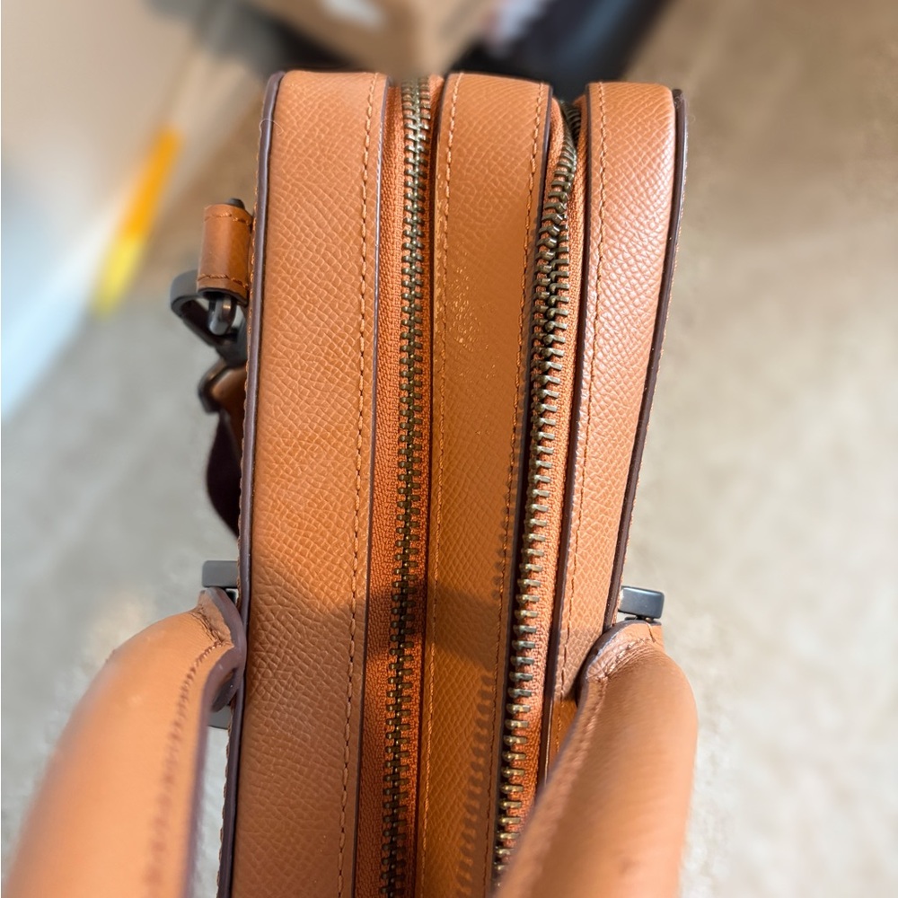 Men's Tan Leather Briefcase with Detachable Strap - Picture 8 of 8